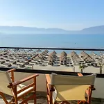 Sea & Hotel