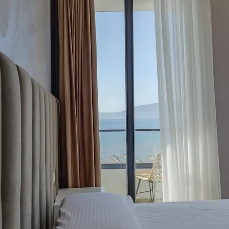 Sea & Hotel 4*