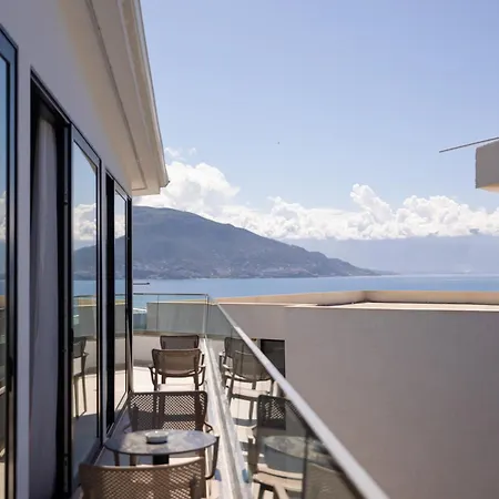 Sea & Vlorë