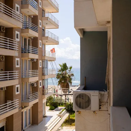 Sea & Hotel