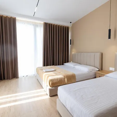 Hotell Sea & 4*
