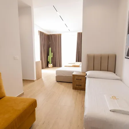 Sea & Hotell 4*