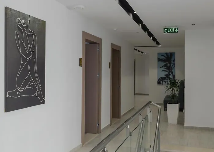 Sea & ホテル Vlorë